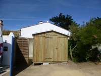 2 cabines de 2.40 m chacune